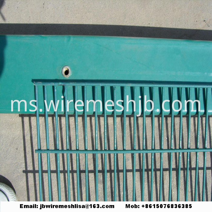 358 Welded Wire Mesh Security Fence Panels